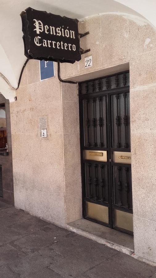 Pension Carretero Caceres Exterior photo